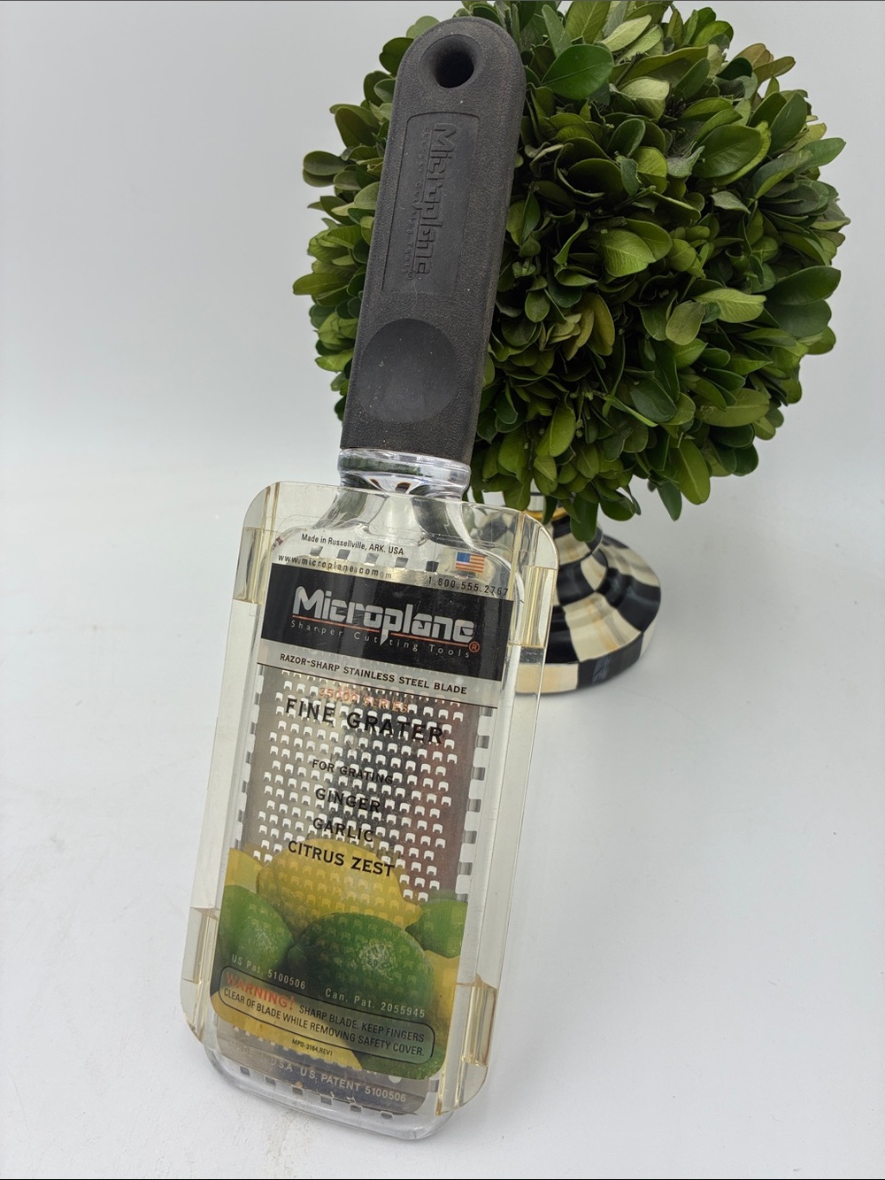 Williams Sonoma Microplane Find Grater Zester